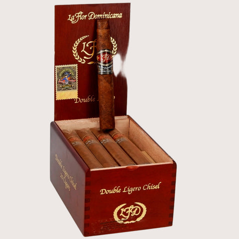 La Flor Dominicana Double Ligero Chisel Natural