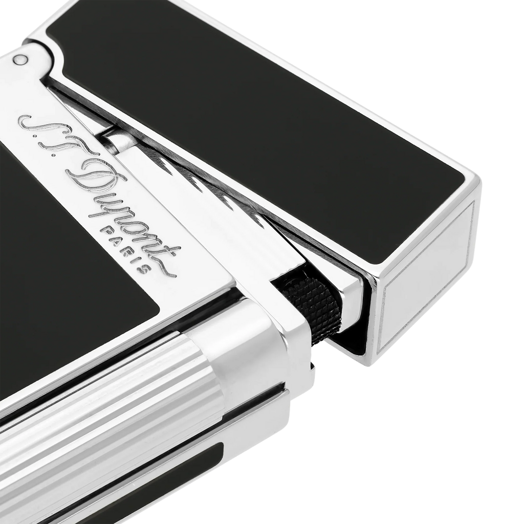 S. T. Dupont Palladium finish Natural Lacquer Lighter